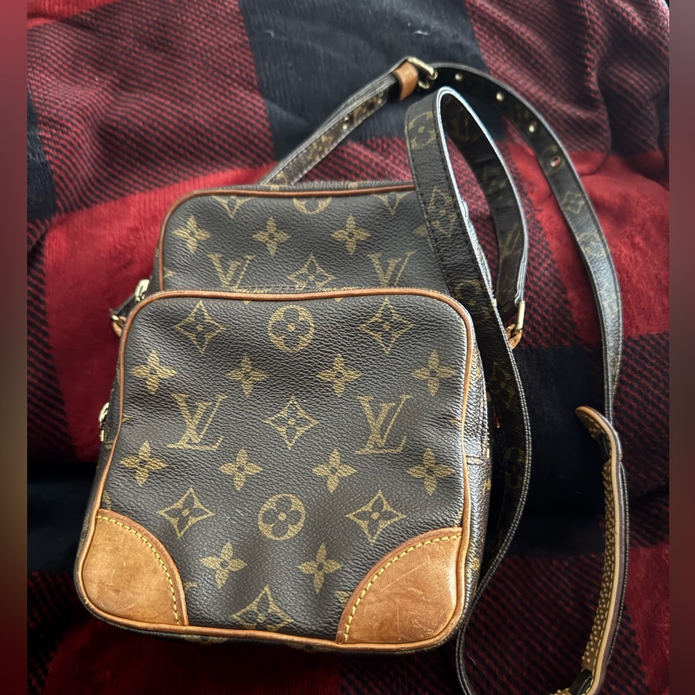 Louis Vuitton Crossbody Bag Amazone Brown Monogram